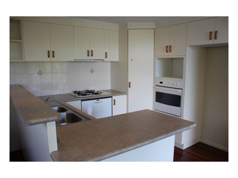 6 Nolan St Sarina, Sarina QLD 4737