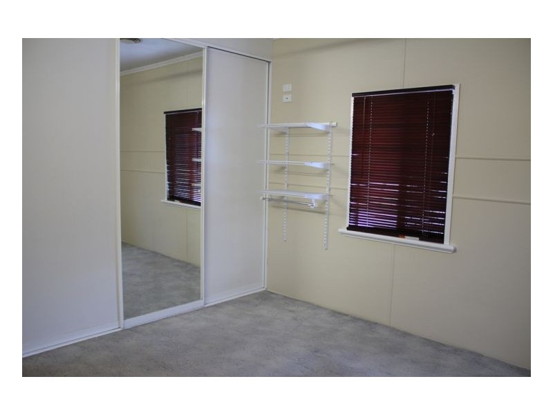 6 Nolan St Sarina, Sarina QLD 4737