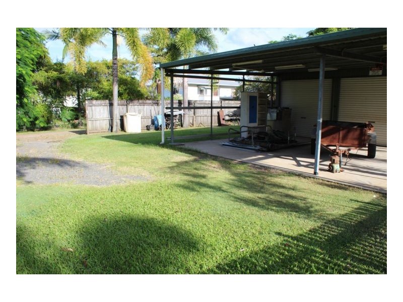 6 Nolan St Sarina, Sarina QLD 4737