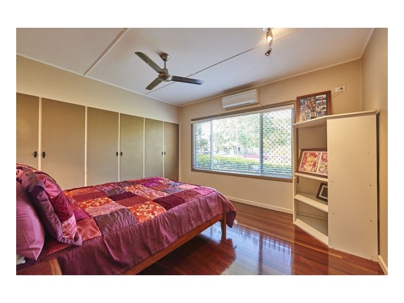 17 Anzac St, Sarina QLD 4737