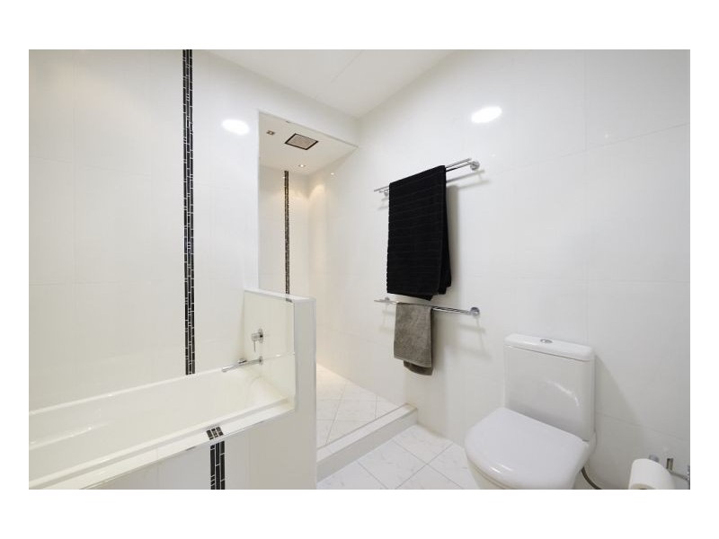 17 Anzac St, Sarina QLD 4737