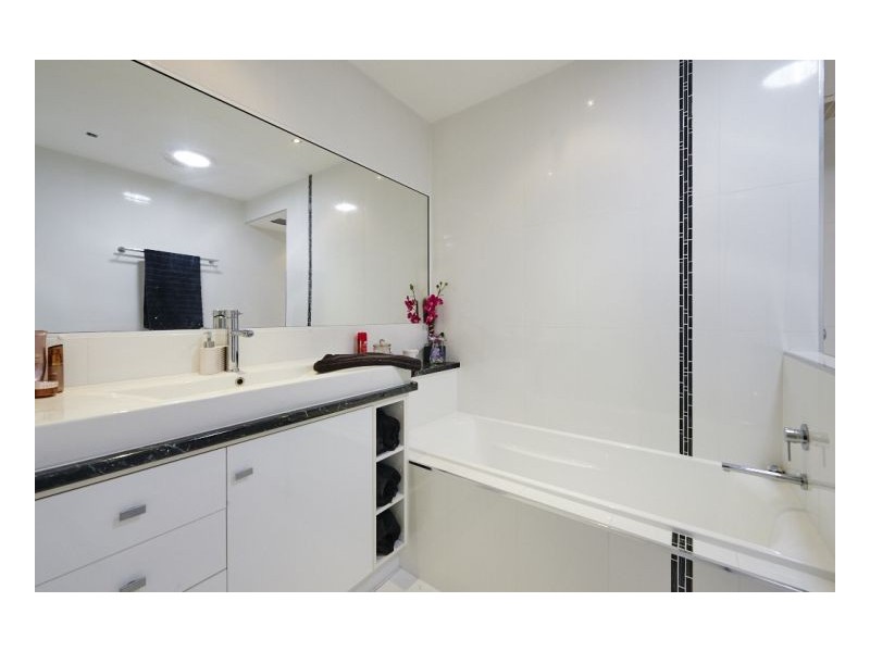 17 Anzac St, Sarina QLD 4737