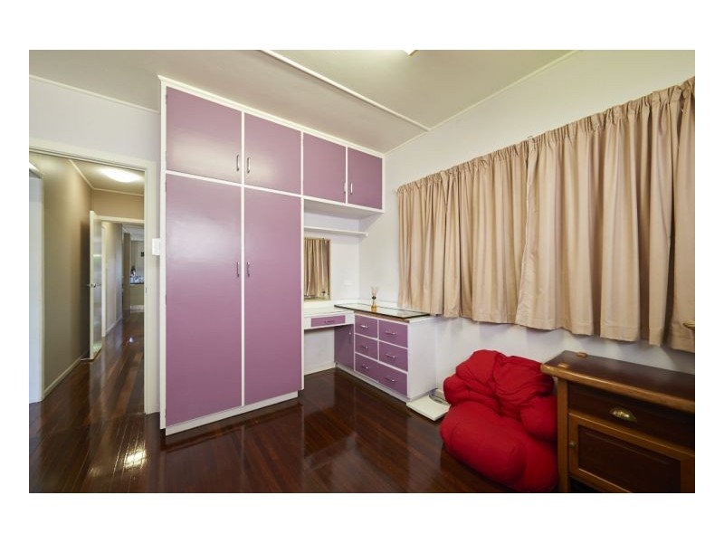 17 Anzac St, Sarina QLD 4737