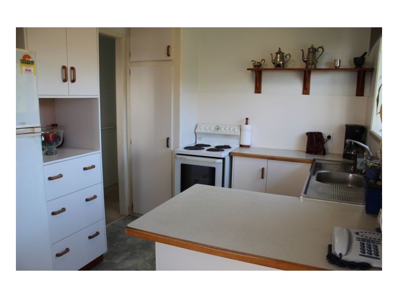23 Elamang St, South Mackay QLD 4740