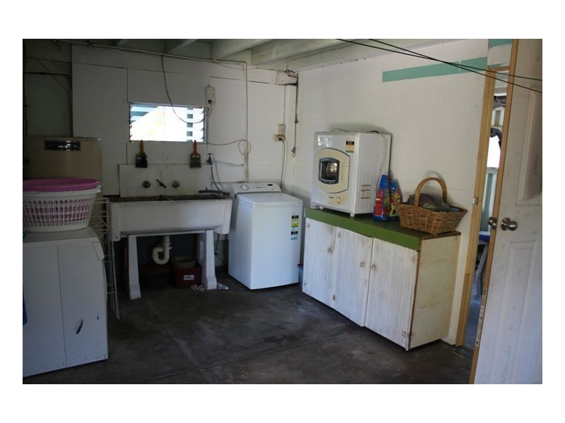 13 Ibis St, Slade Point QLD 4740