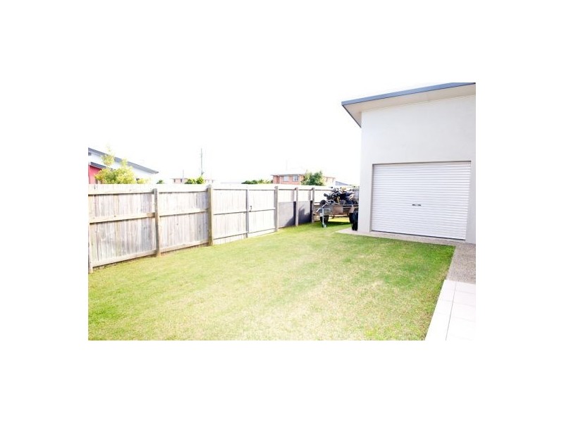 18 Vesta Lane, Ooralea QLD 4740