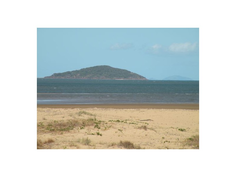 13 Iluka Crt, East Mackay QLD 4740