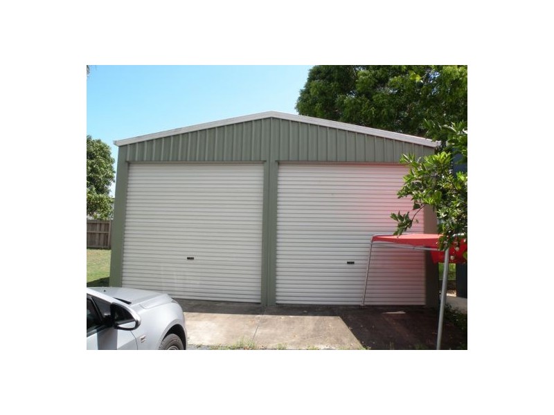 27 Evans Ave, Seaforth QLD 4741