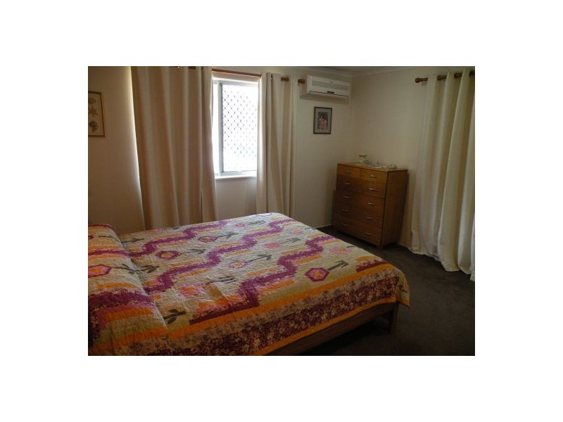 1 Normanby Crt, Mount Pleasant QLD 4740