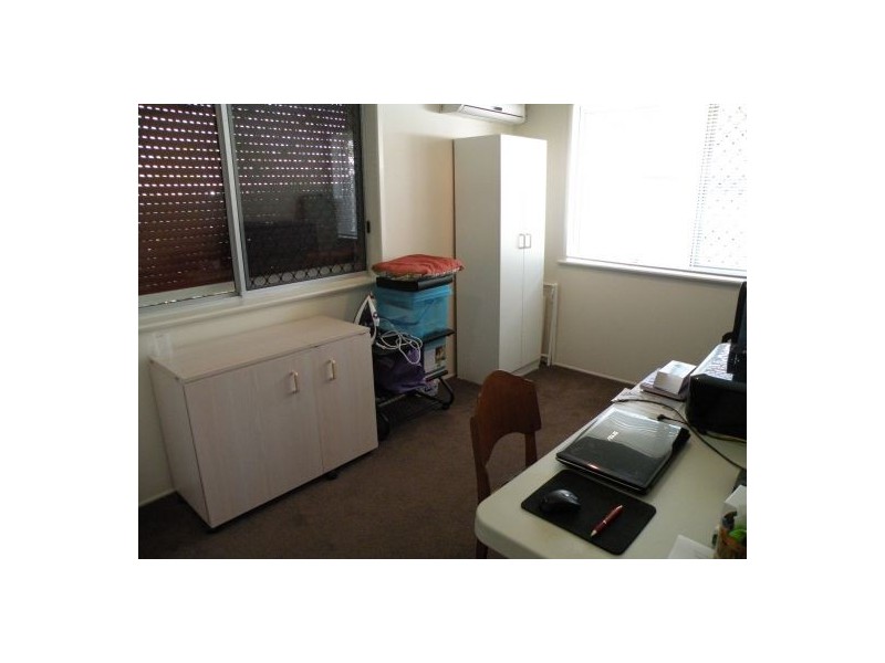 1 Normanby Crt, Mount Pleasant QLD 4740