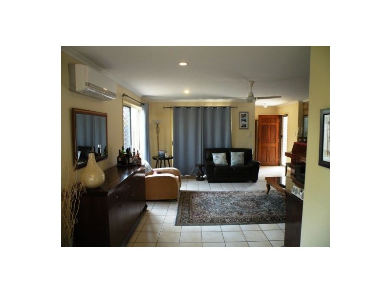 3/6 Pirie St, South Mackay QLD 4740