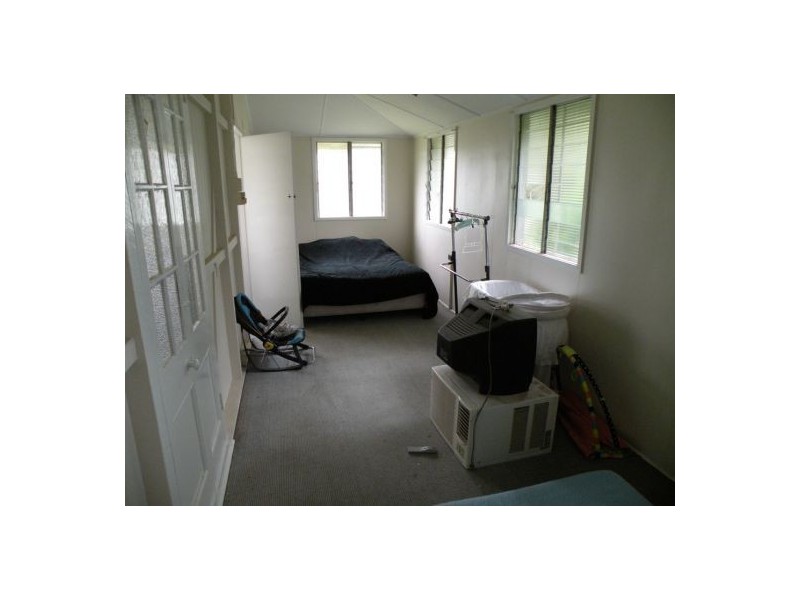 12 Prospect St, Eton QLD 4741