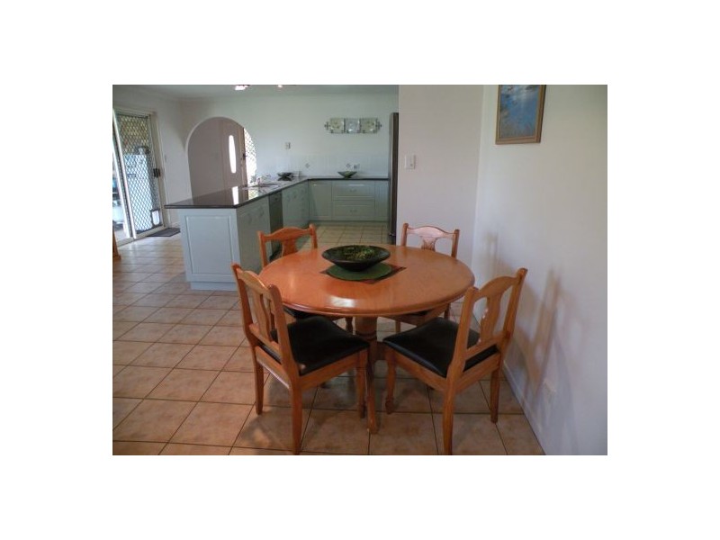 12 Clipper Crt, Bucasia QLD 4750