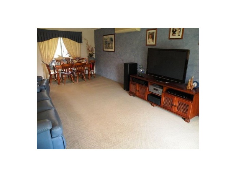 12 Clipper Crt, Bucasia QLD 4750