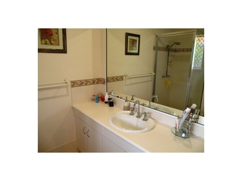 12 Clipper Crt, Bucasia QLD 4750