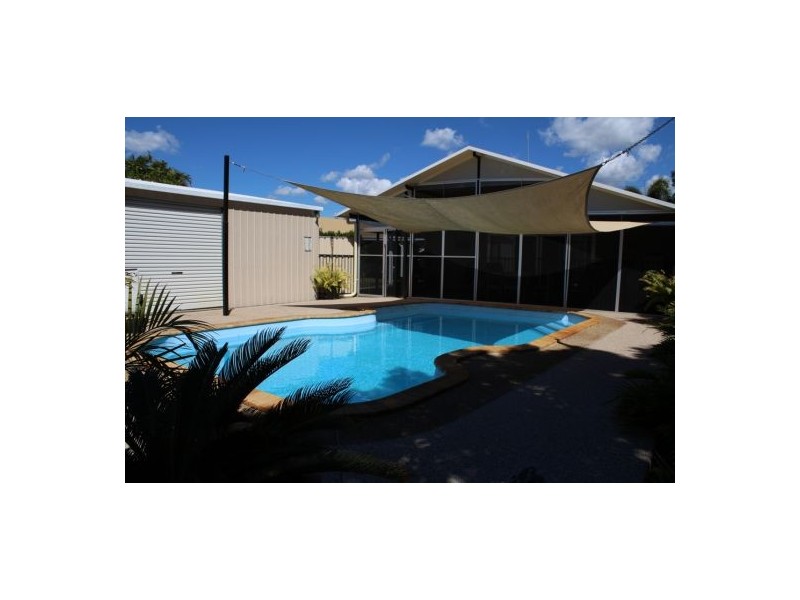 30 Edmonds St, Bucasia QLD 4750