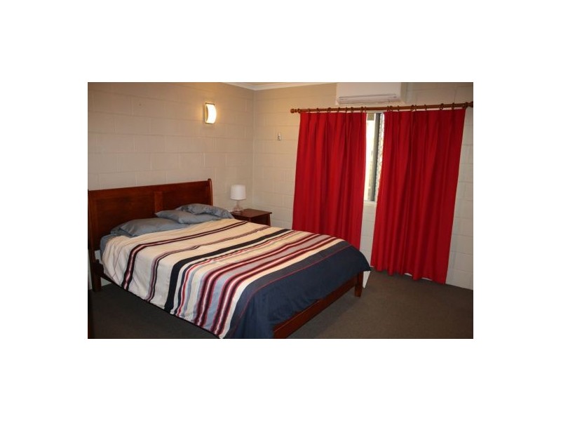 30 Edmonds St, Bucasia QLD 4750