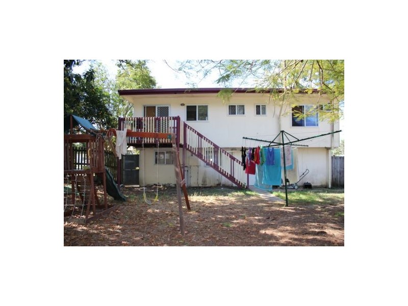 3 Peatey St, Andergrove QLD 4740