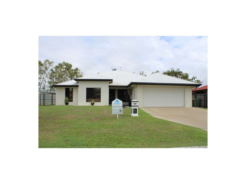 43 Victor Ave, Glenella QLD 4740