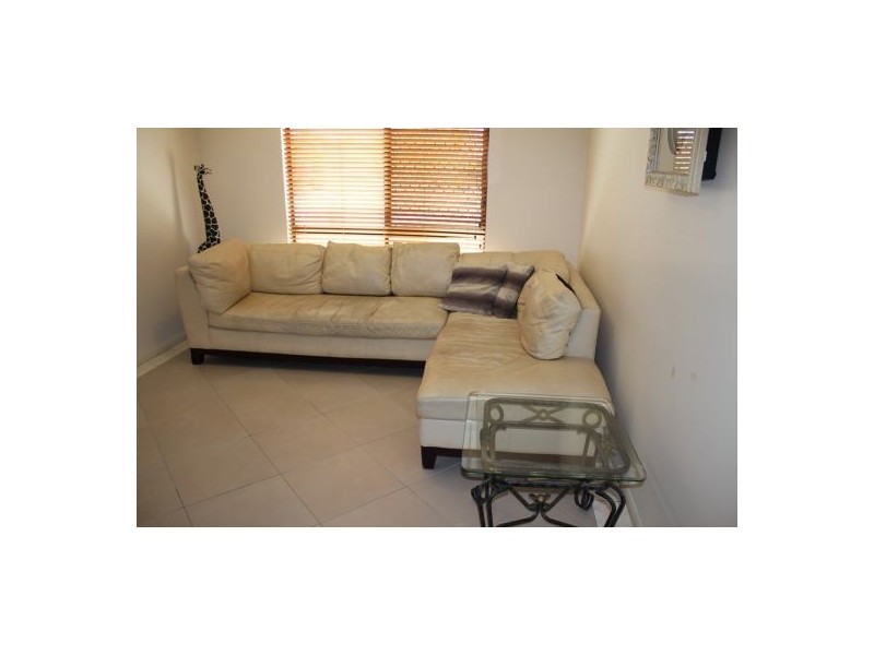 43 Victor Ave, Glenella QLD 4740