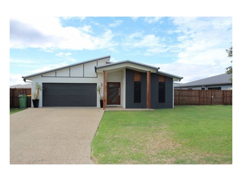 52 Poulsen Dr, Marian QLD 4753