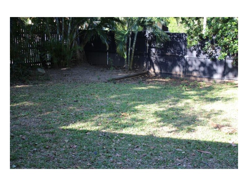 1 Cavanagh Dr, Blacks Beach QLD 4740