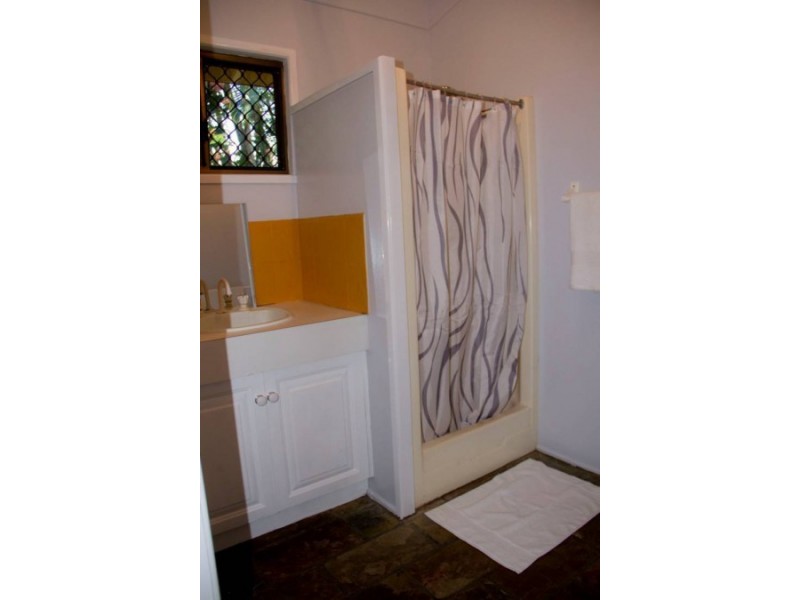 1 Cavanagh Dr, Blacks Beach QLD 4740