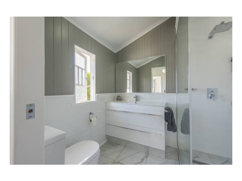 2 Scanlan St, East Mackay QLD 4740