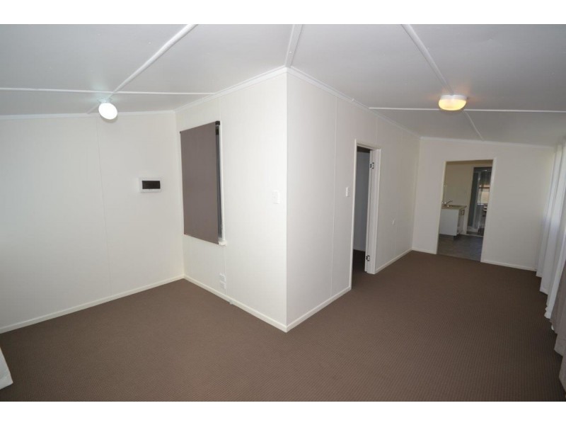 2/88 Targo Street, Bundaberg South QLD 4670