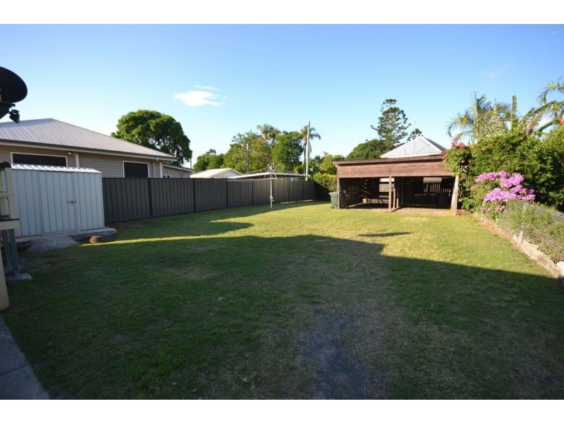 2/88 Targo Street, Bundaberg South QLD 4670