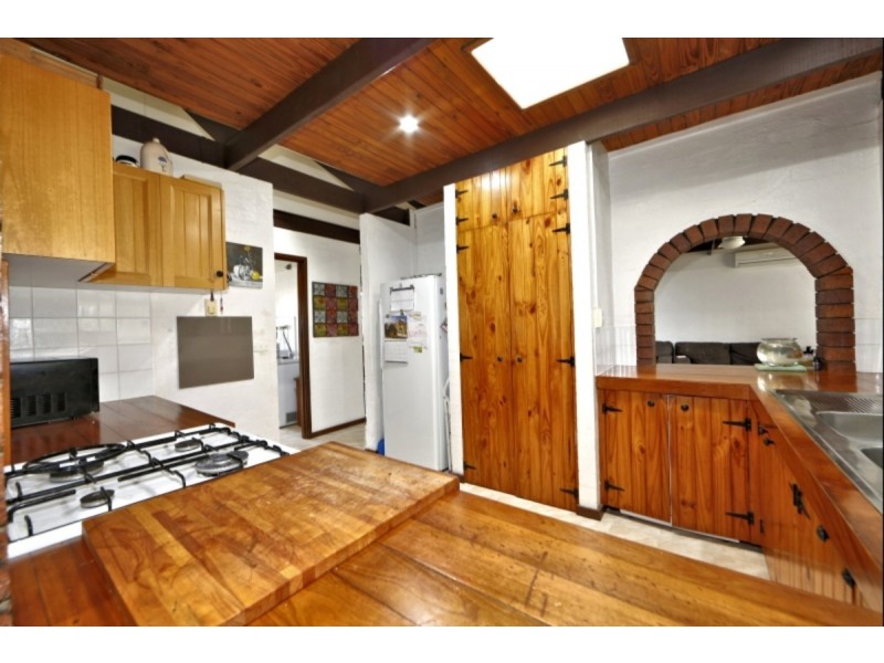 37 Brady Street, Avenell Heights QLD 4670