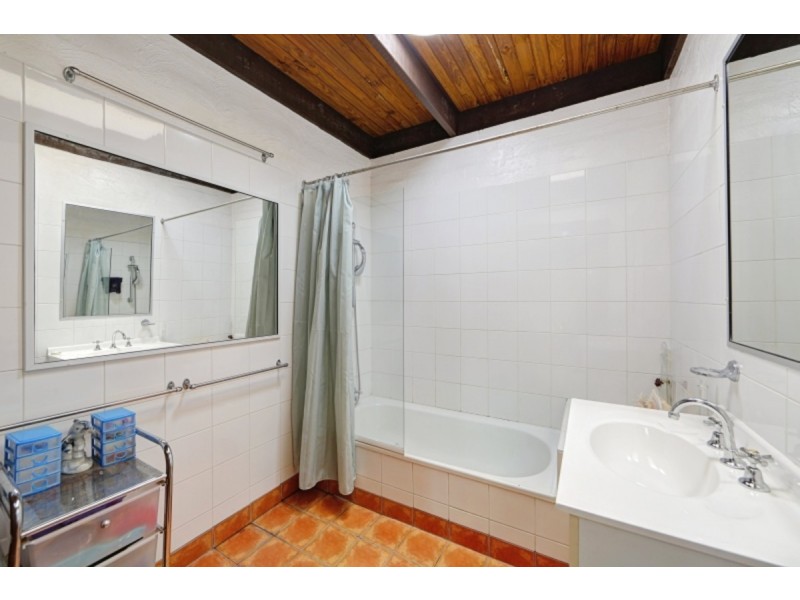 37 Brady Street, Avenell Heights QLD 4670