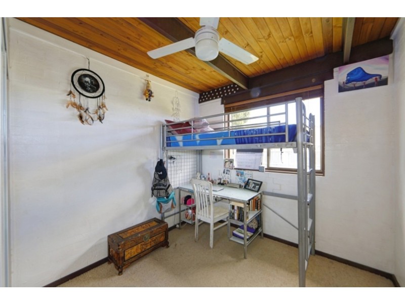 37 Brady Street, Avenell Heights QLD 4670