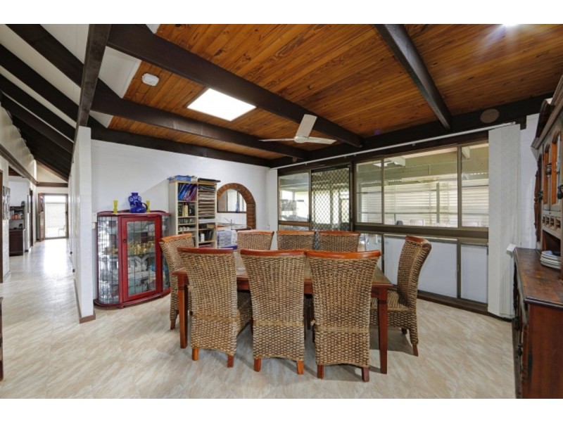 37 Brady Street, Avenell Heights QLD 4670