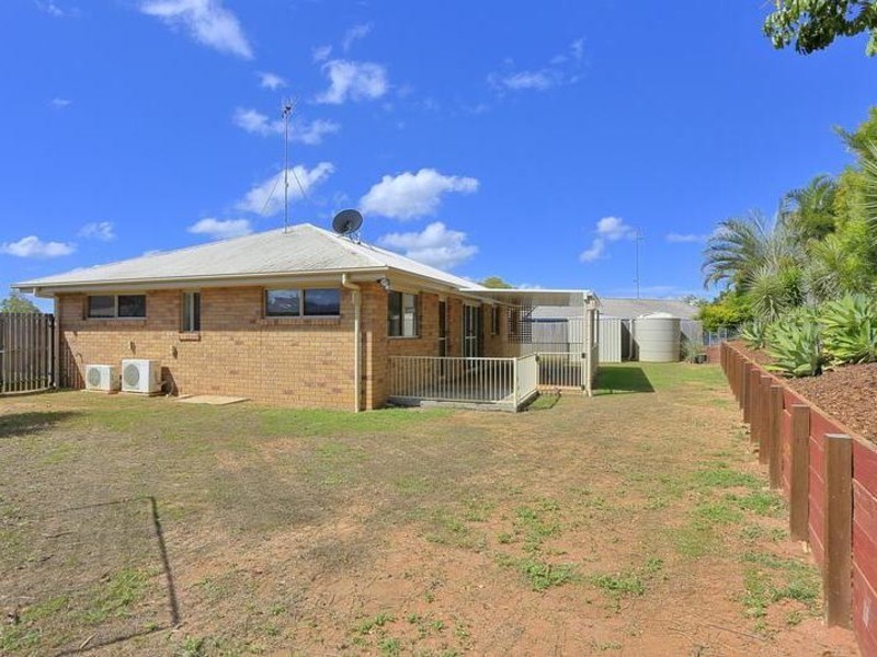 5 Aymone Close, Avoca QLD 4670