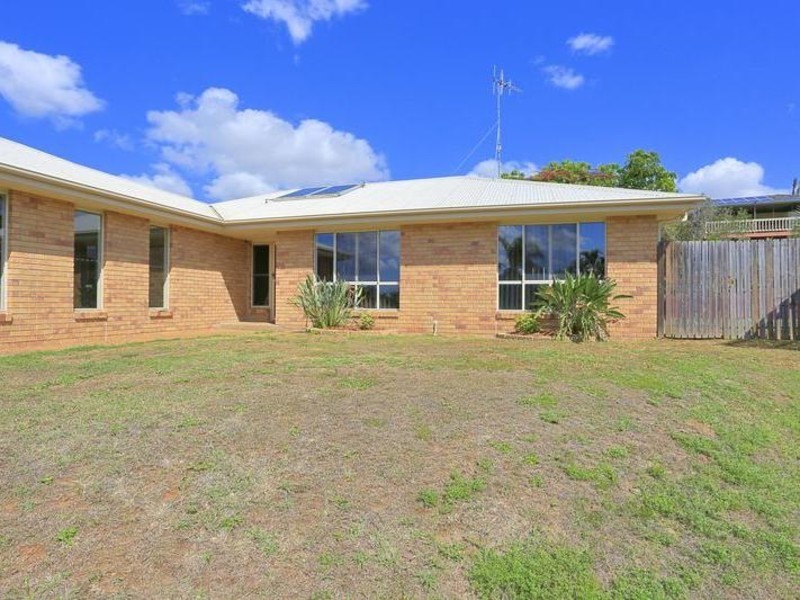 5 Aymone Close, Avoca QLD 4670