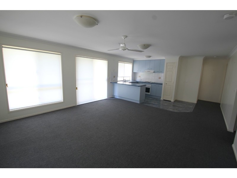 2/10 Buss Street, Bundaberg South QLD 4670