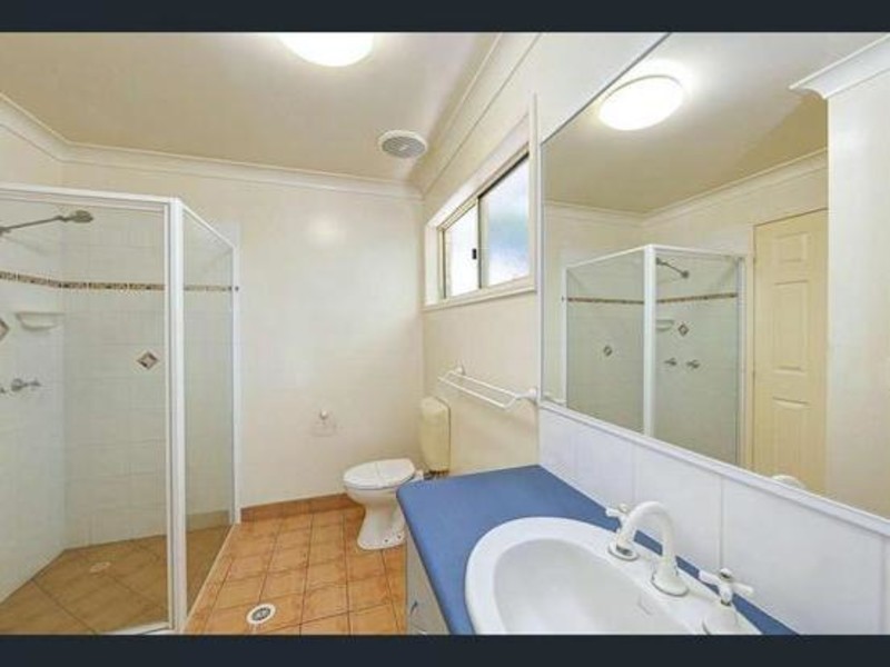 2/10 Buss Street, Bundaberg South QLD 4670