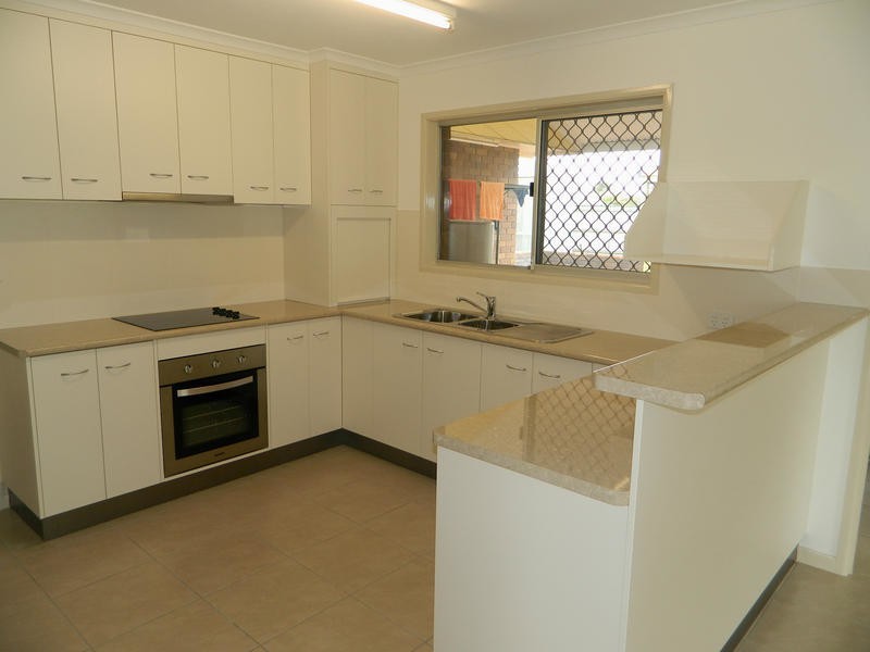 14 Phillips Street, Bundaberg North QLD 4670