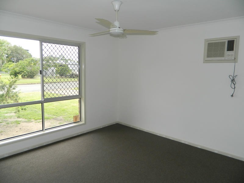 14 Phillips Street, Bundaberg North QLD 4670