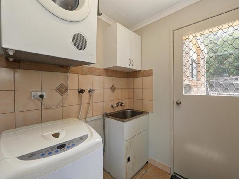 10 Dawn Parade, Thabeban QLD 4670