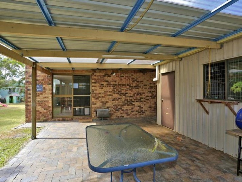 10 Dawn Parade, Thabeban QLD 4670