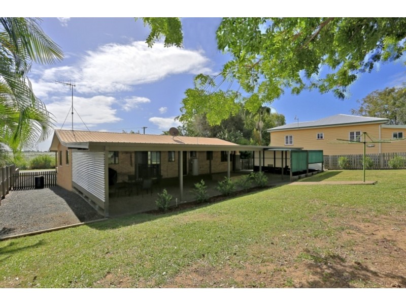 16 Wells Street, Bundaberg North QLD 4670