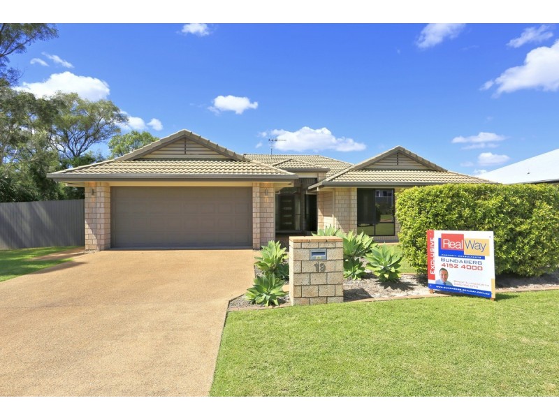 19 Sutherland Road, Branyan QLD 4670