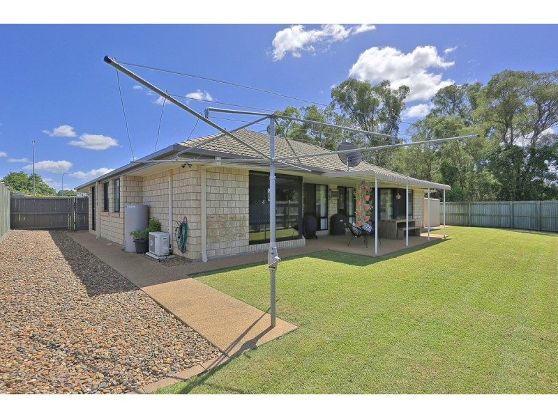 19 Sutherland Road, Branyan QLD 4670