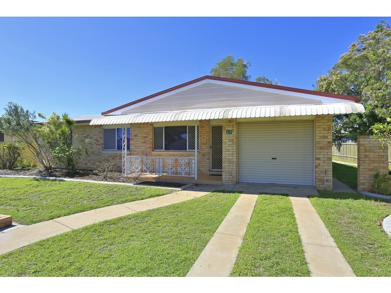 17 Hargreaves Street, Bundaberg South QLD 4670