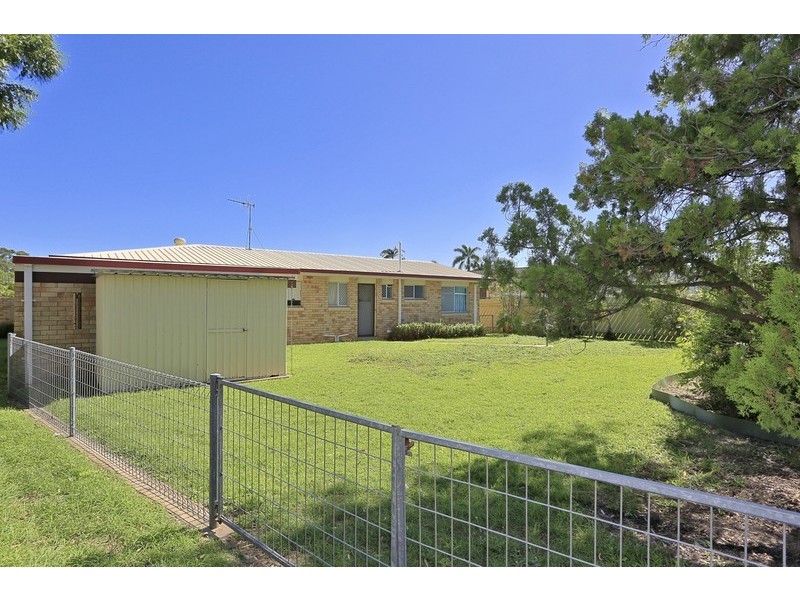 17 Hargreaves Street, Bundaberg South QLD 4670