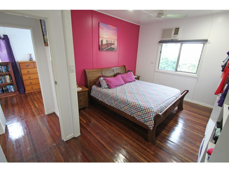 126 Boundary Street, Walkervale QLD 4670