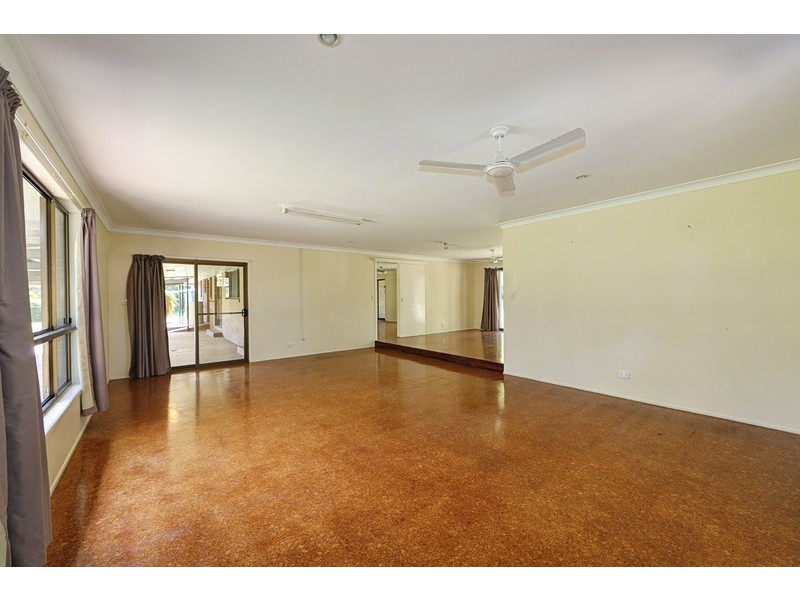 384 Ten Mile Road, Sharon QLD 4670