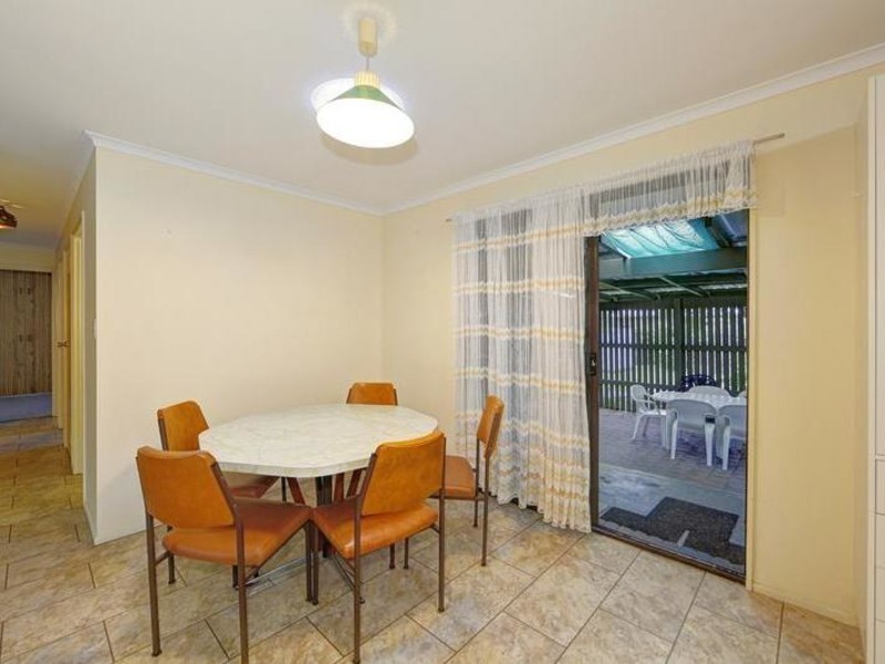 29 Sloane Street, Kalkie QLD 4670